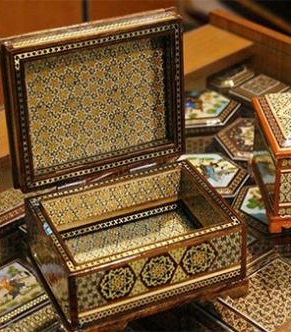 جعبه چوبی